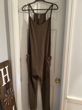 Olive Green Casual Romper with Pockets